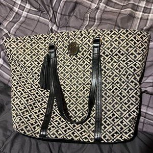 Tommy Hilfiger Jacquard Tote- Used